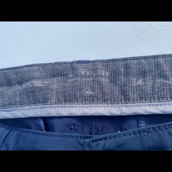 Quick Silver Shorts - Picture 4 of 4